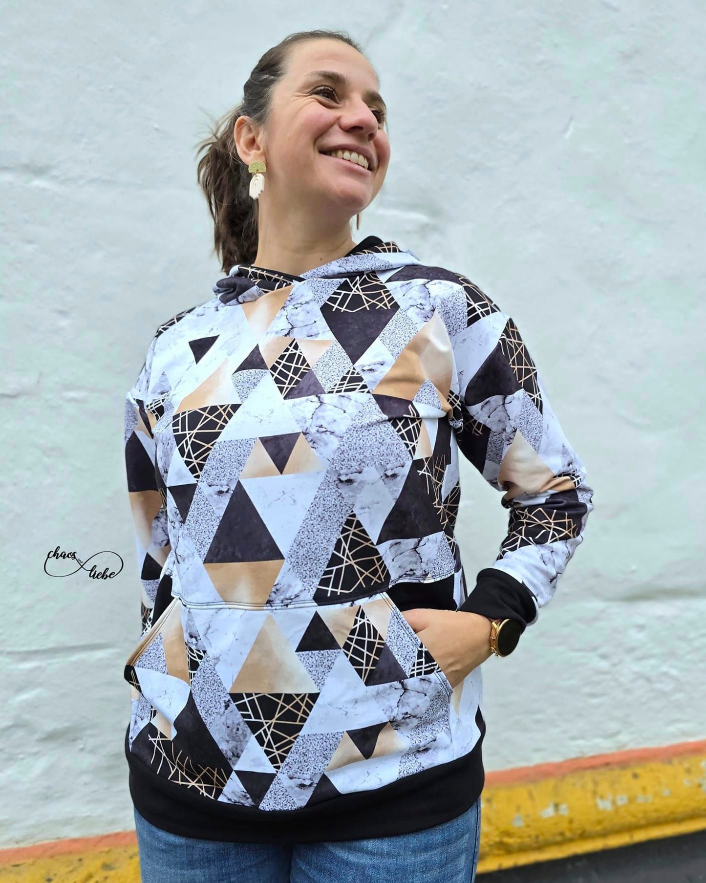 HOODIE "FRU ALMA"