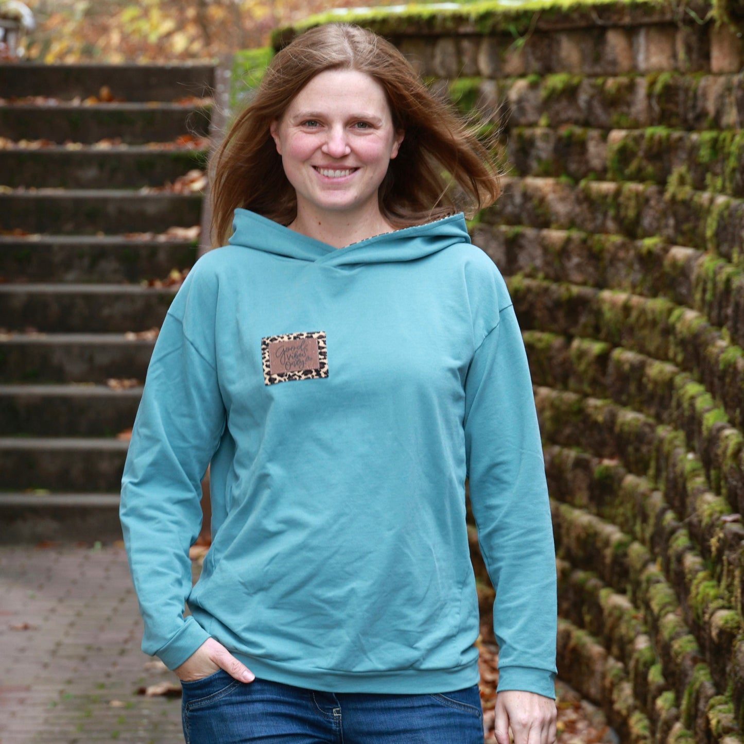 HOODIE "FRU ALMA"