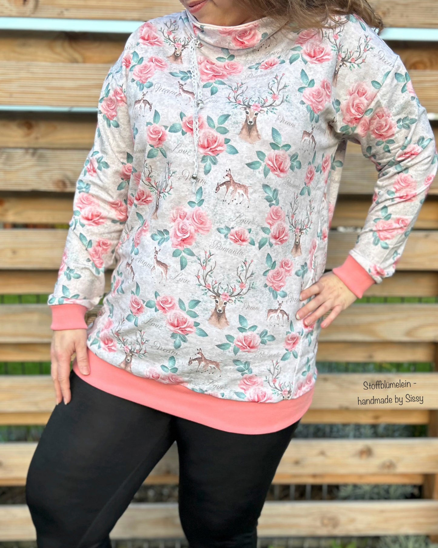 HOODIE "FRU ALMA"