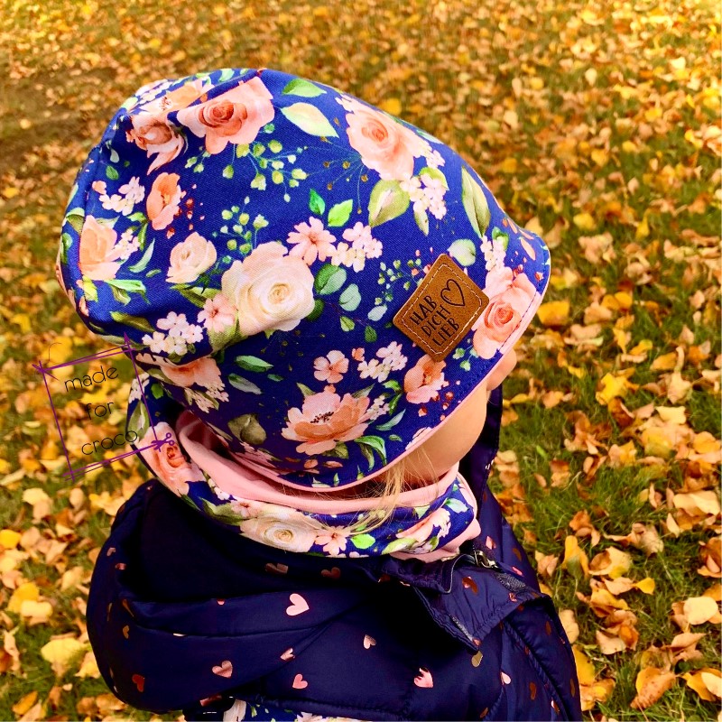 BEANIE UND LOOP
