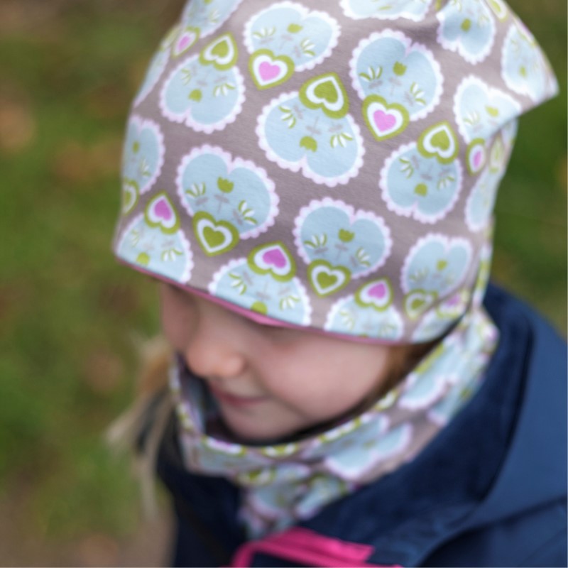 BEANIE UND LOOP