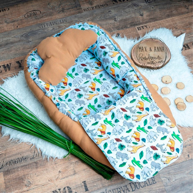 BABYNESTCHEN UND WOLKENKISSEN